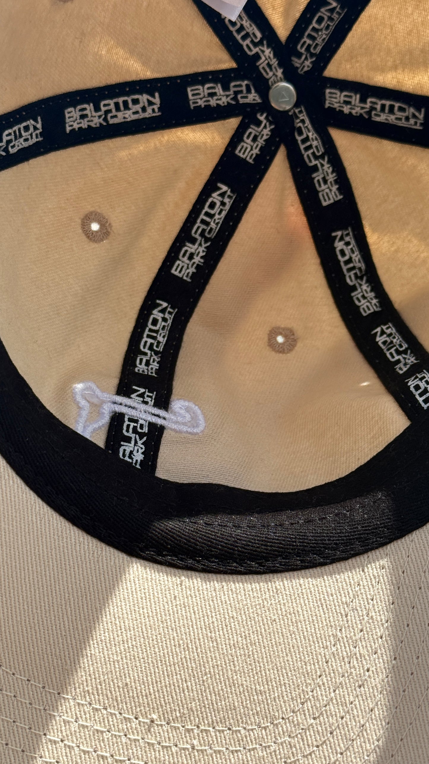 Layout Cap